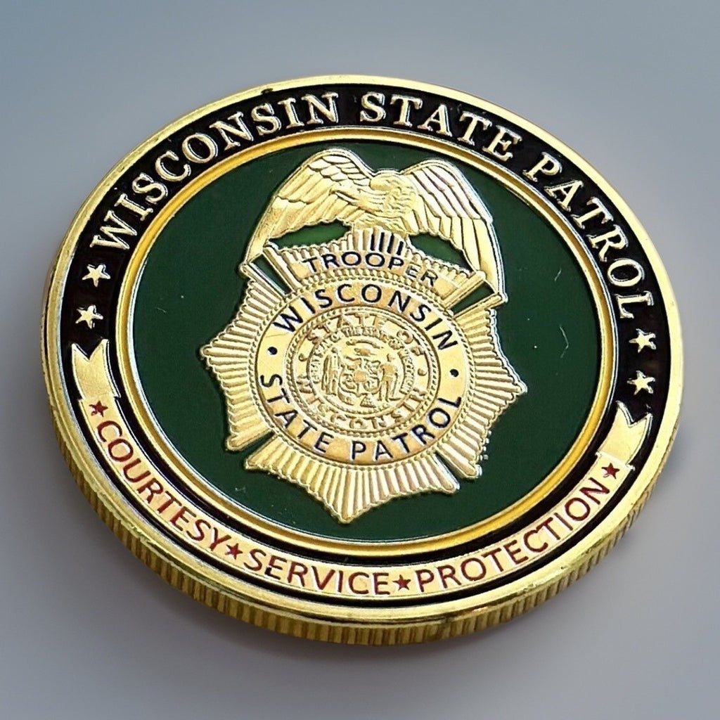 WISCONSIN STATE PATROL Challenge Coin With Blue Velvet Case. Fast Shipping!