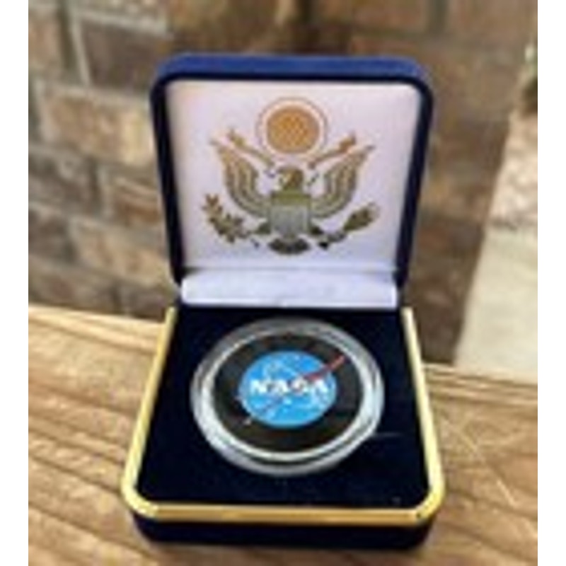 Department of Energy (DOE) Challenge Coin With Blue Velvet Case. Fast Shipping!