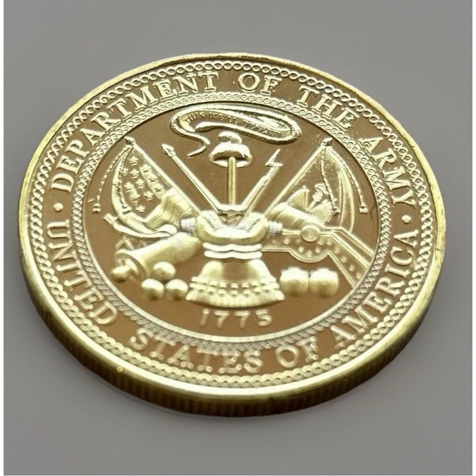 U.S. ARMY SPECIAL FORCES DE OPPRESSO LIBER CHALLENGE COIN USA