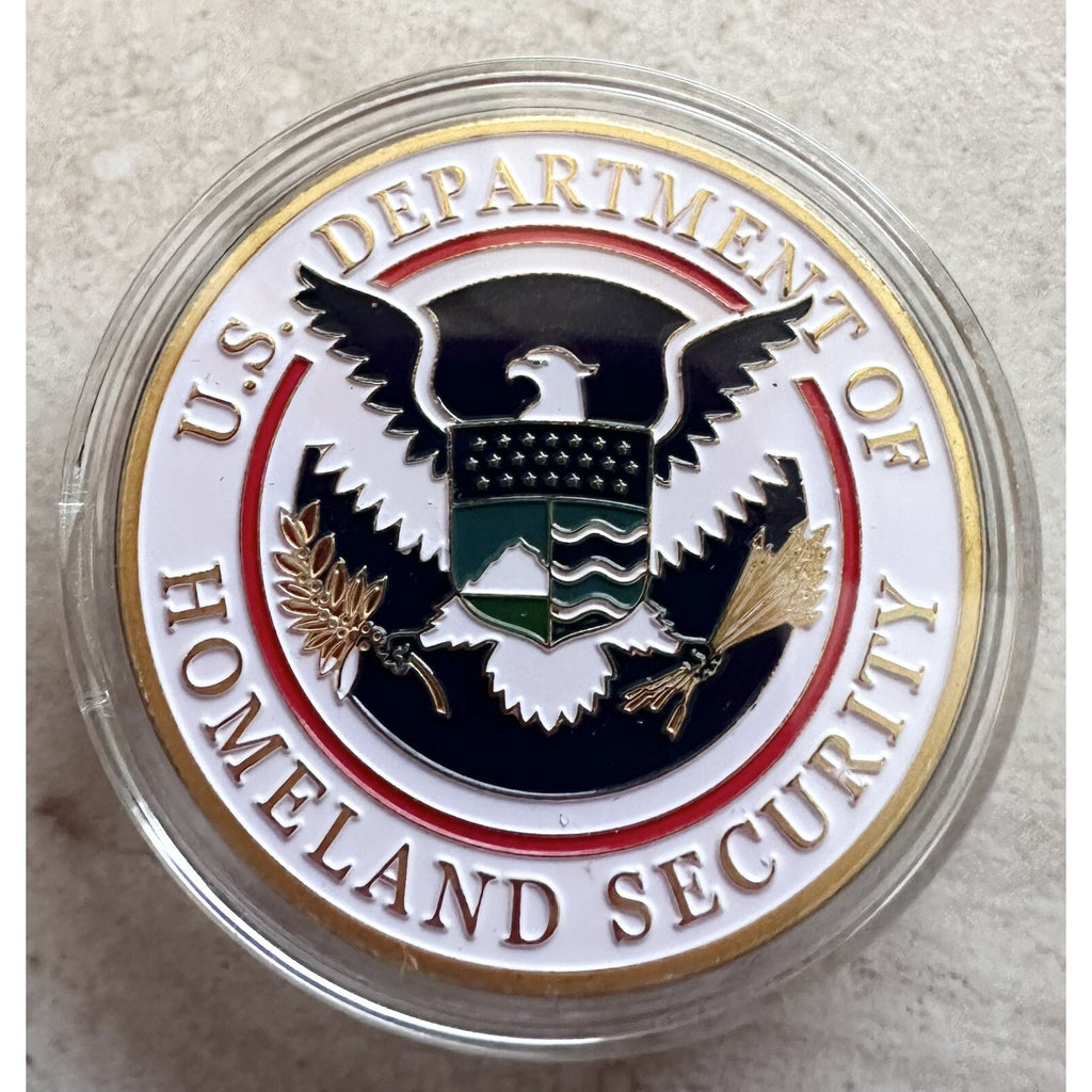 US Federal Protective Service Police Dept Coin With Retirement Award