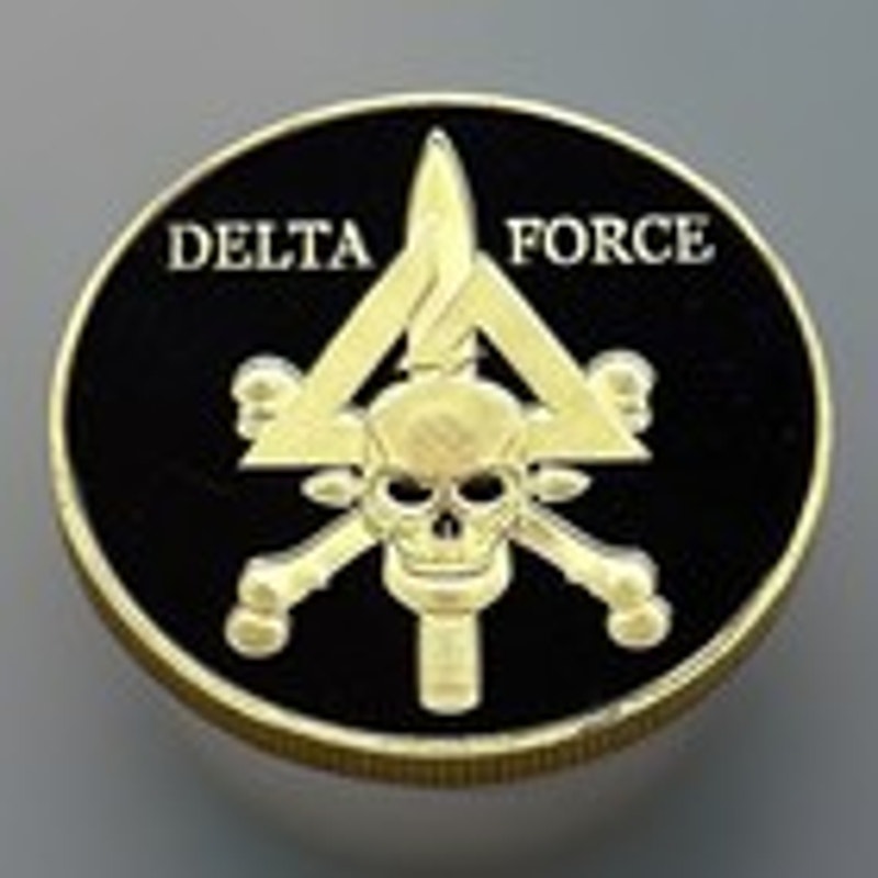 U S ARMY DELTA FORCE Challenge Coin Keychain. Fast Shipping!