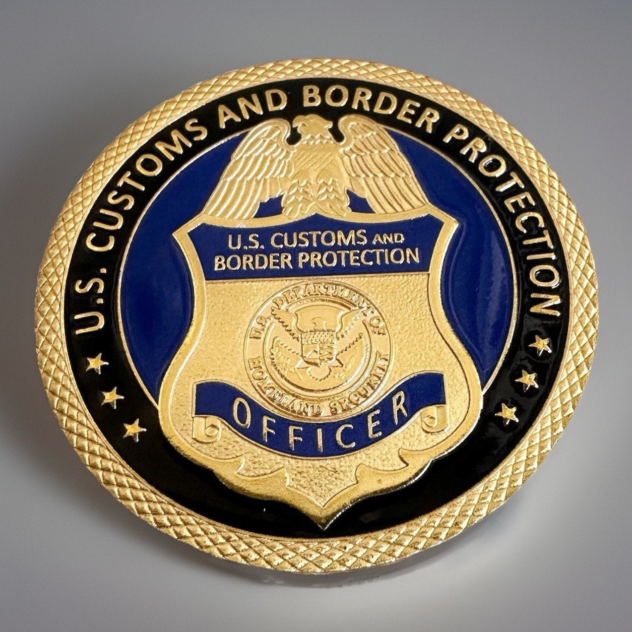 CUSTOMS AND BORDER PROTECTION Challenge Coin With Blue Velvet Case.