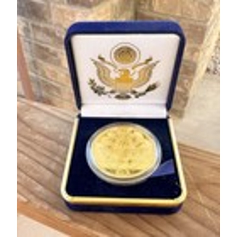 Department of Energy (DOE) Challenge Coin With Blue Velvet Case. Fast Shipping!