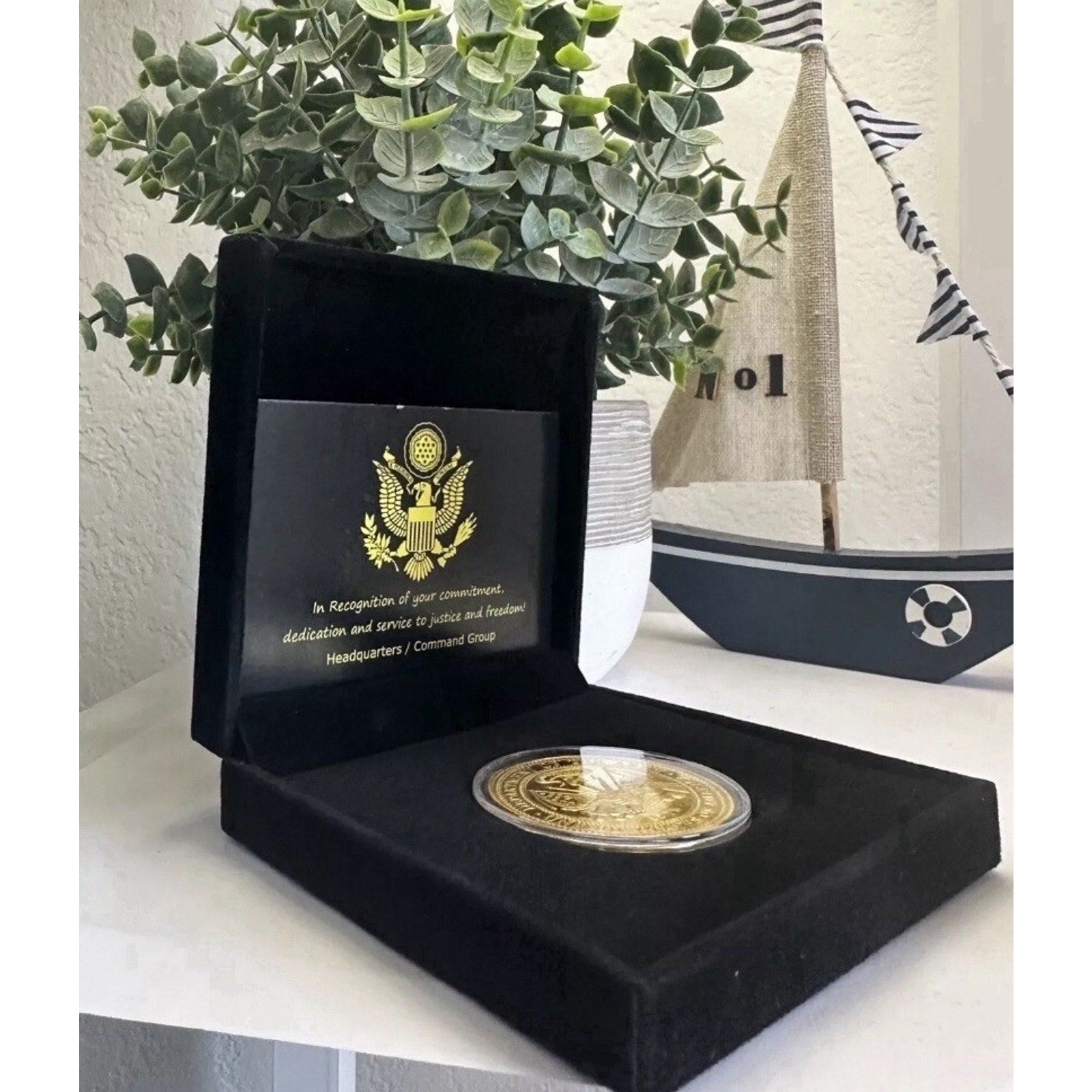 U S NAVAL CRIMINAL INVESTIGATIVE SERVICE Coin With Retirement Award