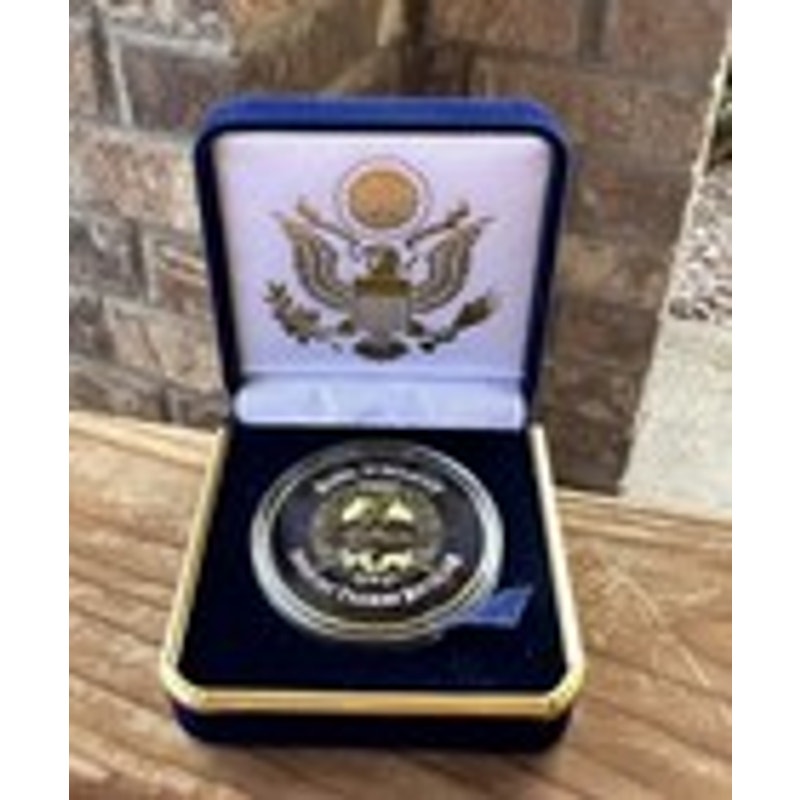 Department of Energy (DOE) Challenge Coin With Blue Velvet Case. Fast Shipping!