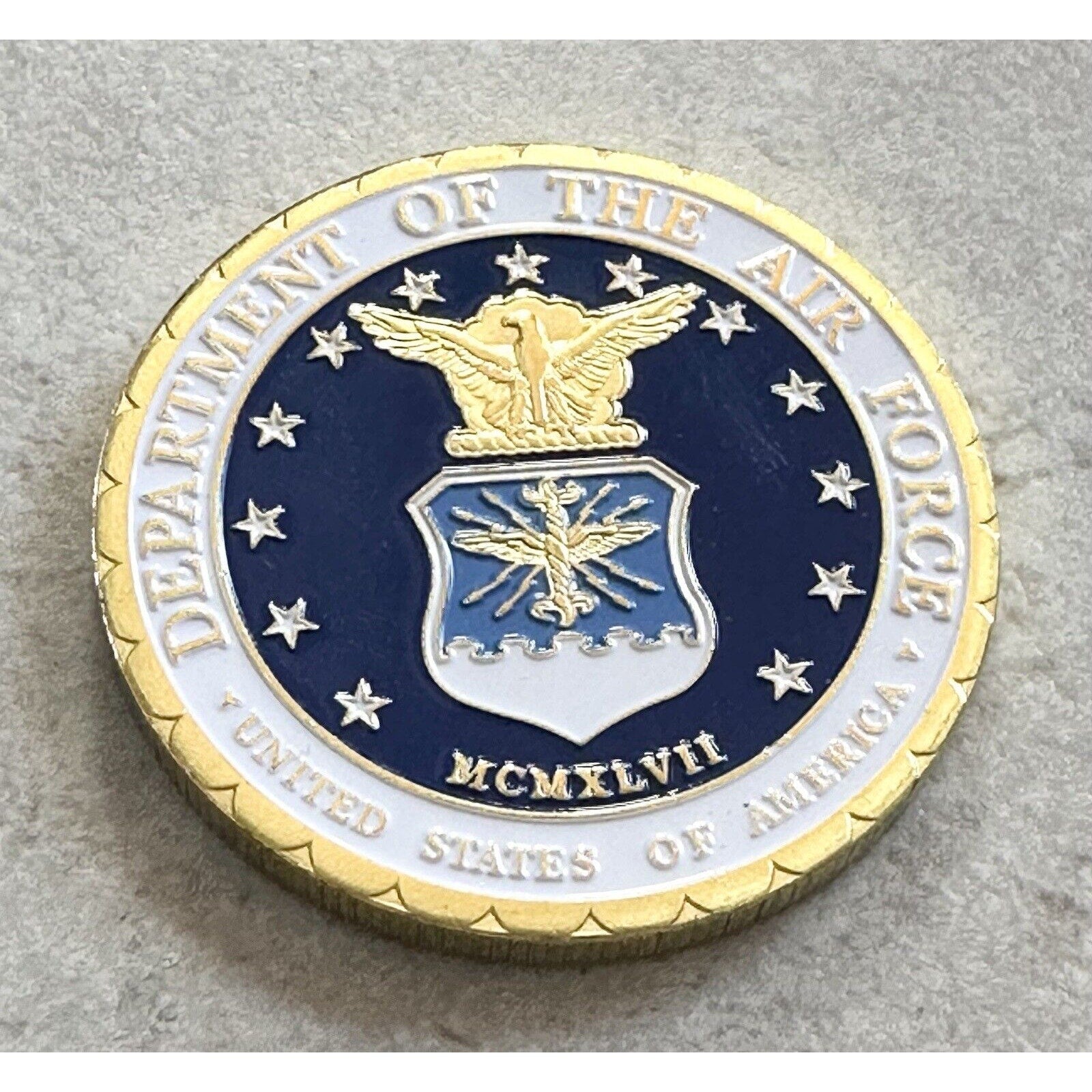 MP- MILITARY POLICE CHALLENGE COIN United States AIR FORCE With Special Case