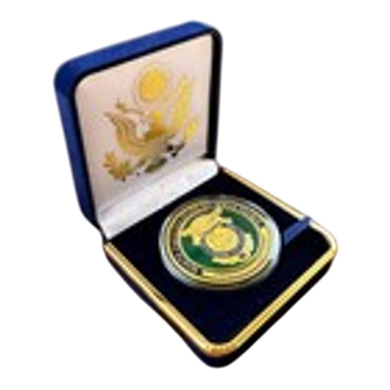 Department of Energy (DOE) Challenge Coin With Blue Velvet Case. Fast Shipping!