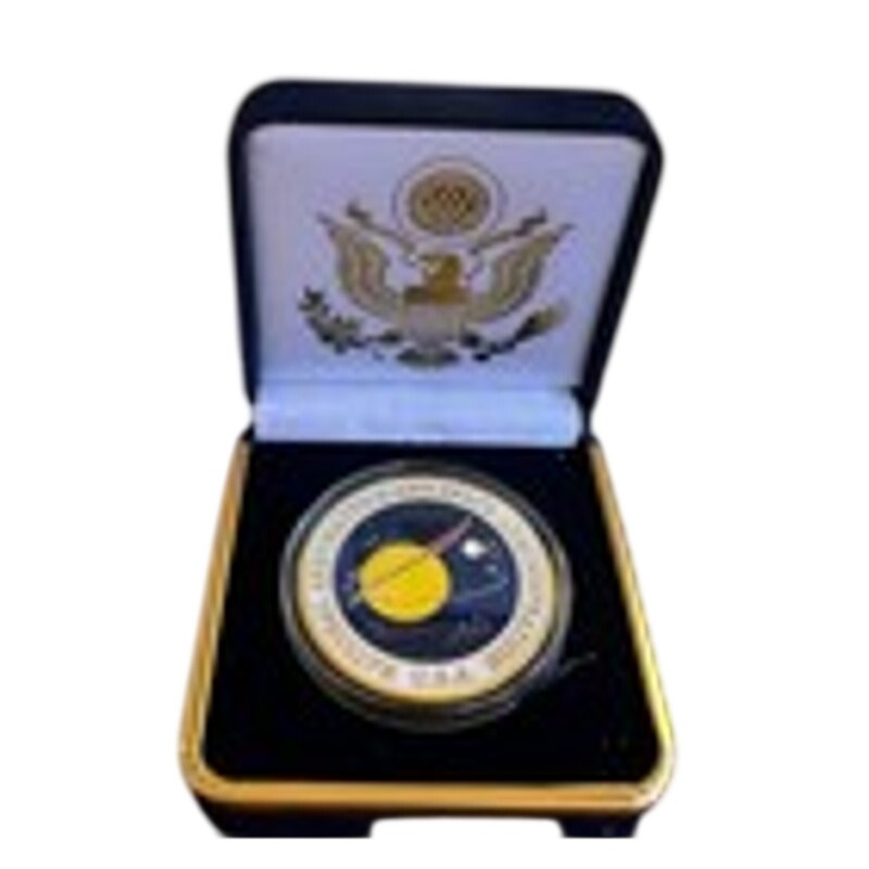 Department of Energy (DOE) Challenge Coin With Blue Velvet Case. Fast Shipping!