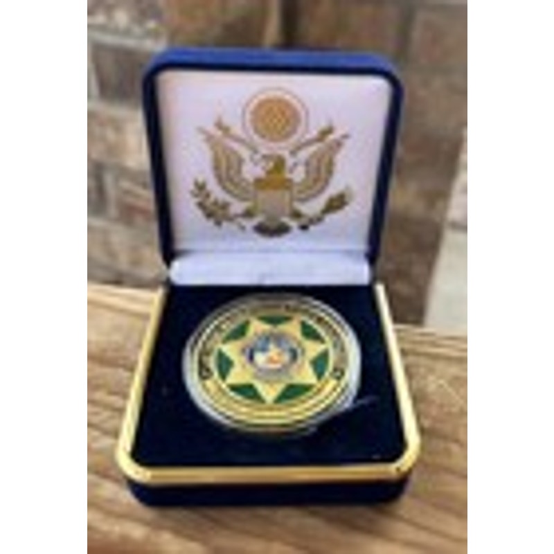 Department of Energy (DOE) Challenge Coin With Blue Velvet Case. Fast Shipping!