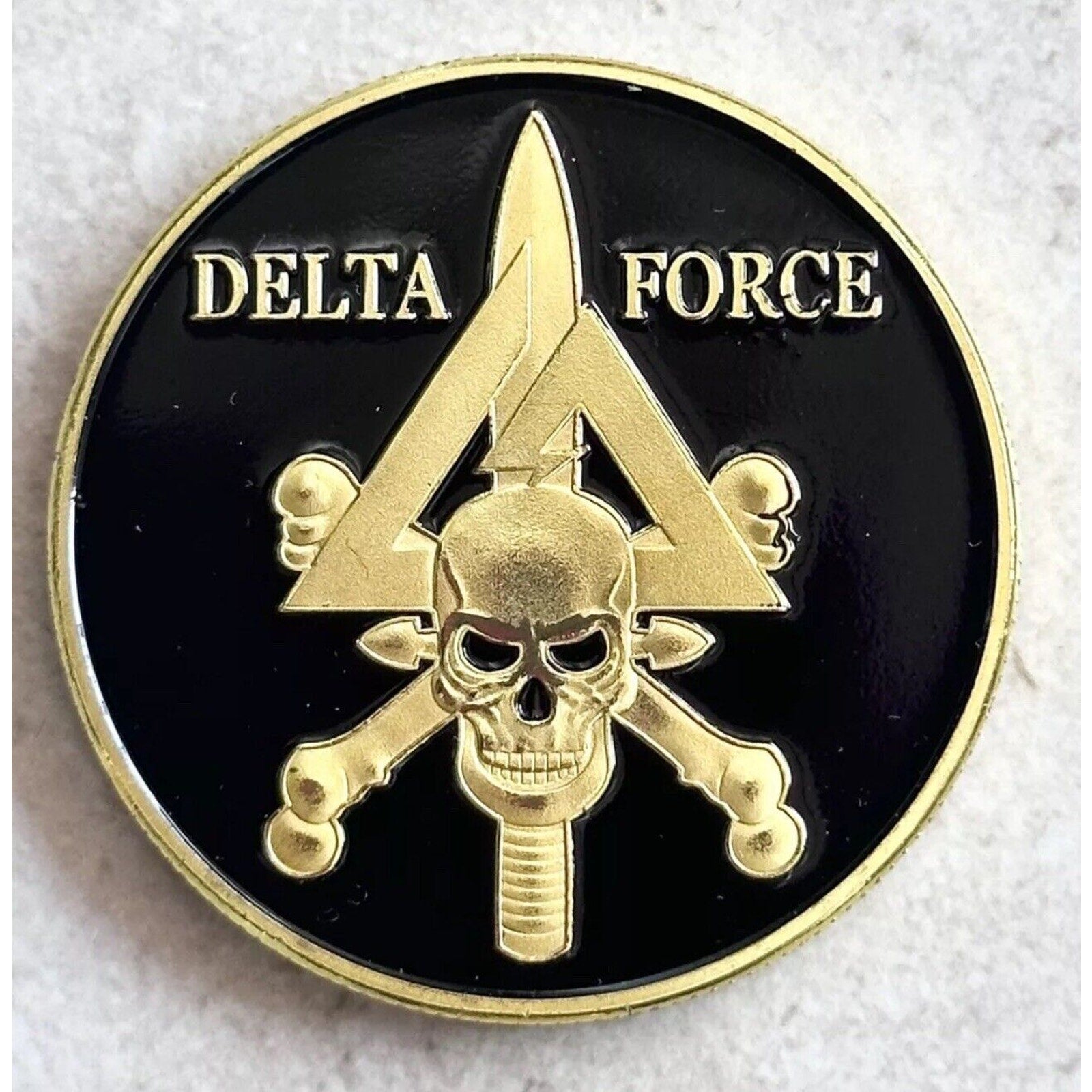 2pcs Army Rank Captain O-3 And US. D Delta Force Special Forces CHALLENGE COIN
