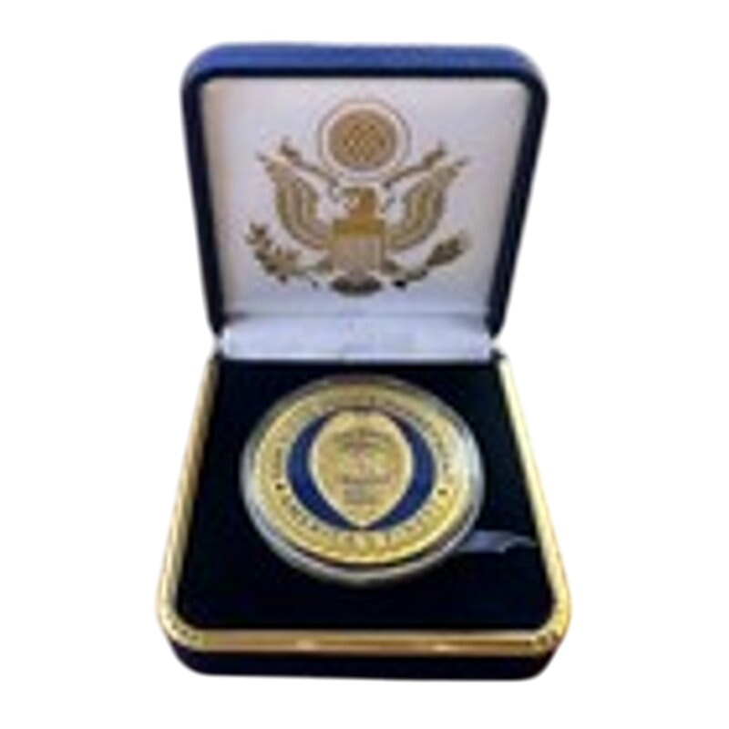Department of Energy (DOE) Challenge Coin With Blue Velvet Case. Fast Shipping!