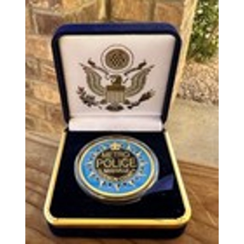 Department of Energy (DOE) Challenge Coin With Blue Velvet Case. Fast Shipping!