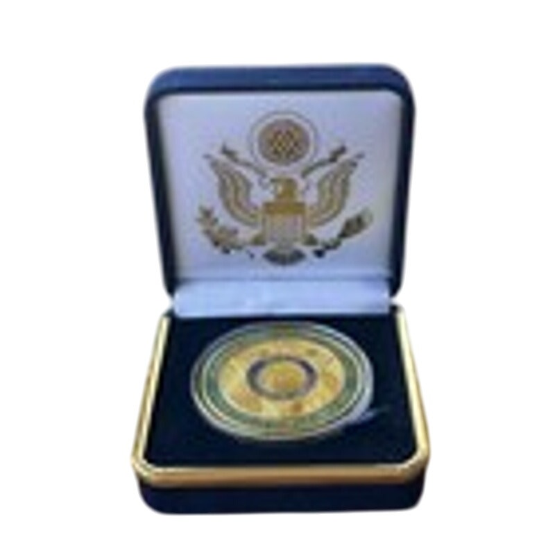 Department of Energy (DOE) Challenge Coin With Blue Velvet Case. Fast Shipping!