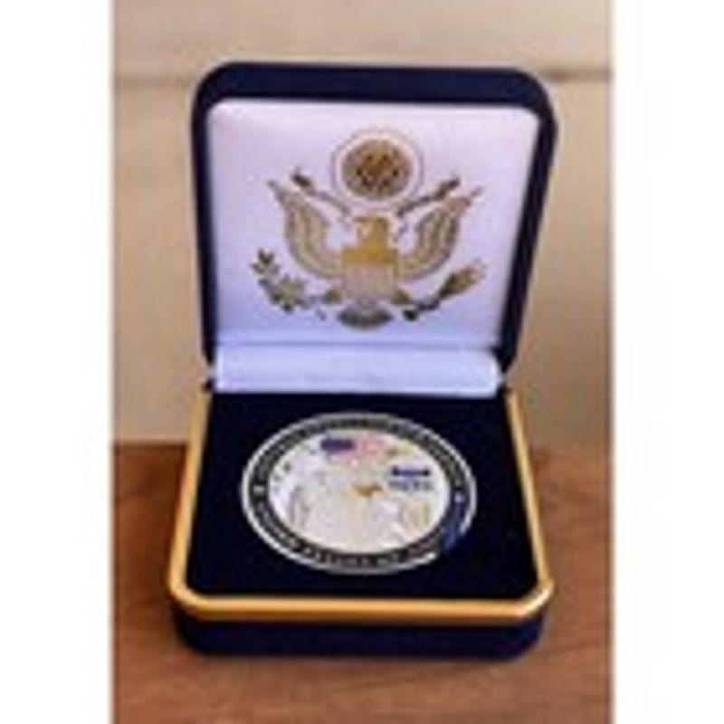Department of Energy (DOE) Challenge Coin With Blue Velvet Case. Fast Shipping!