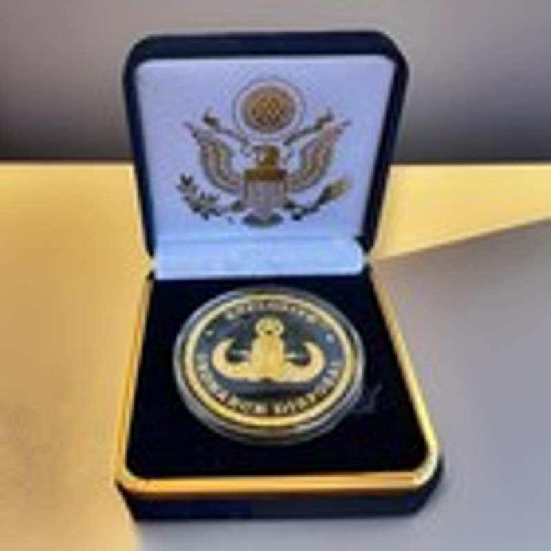 Department of Energy (DOE) Challenge Coin With Blue Velvet Case. Fast Shipping!