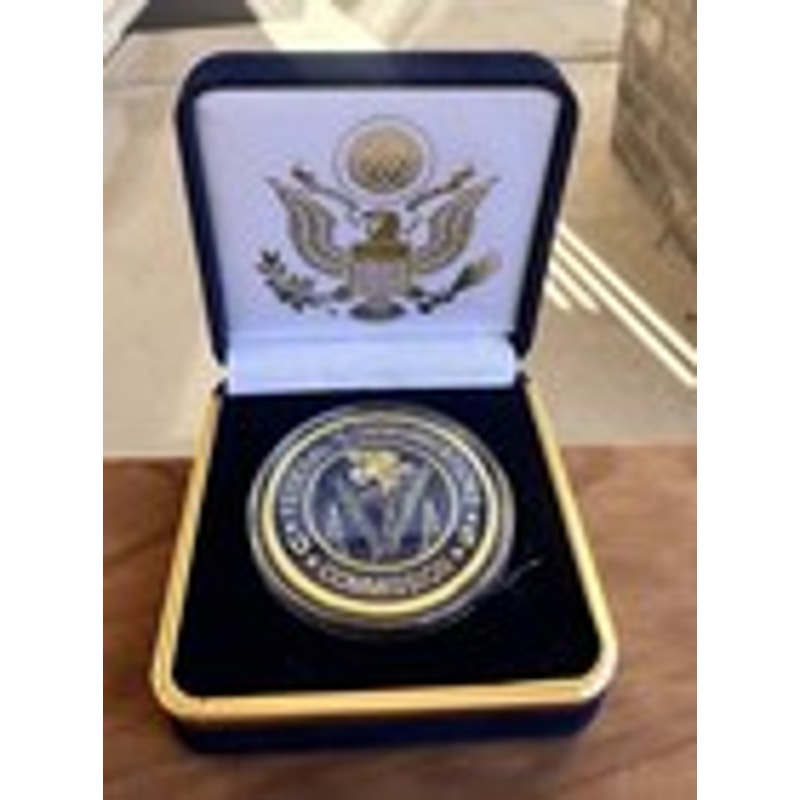 Department of Energy (DOE) Challenge Coin With Blue Velvet Case. Fast Shipping!
