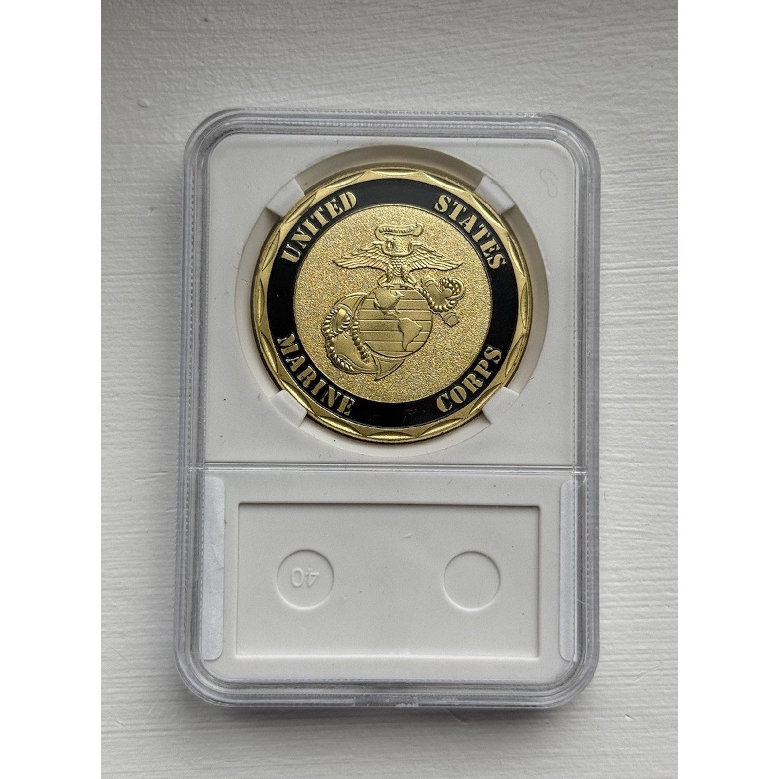 US MARINE CORPS 4th MARINE DIVISION Challenge Coin With Case OFFICIAL LIC 23125