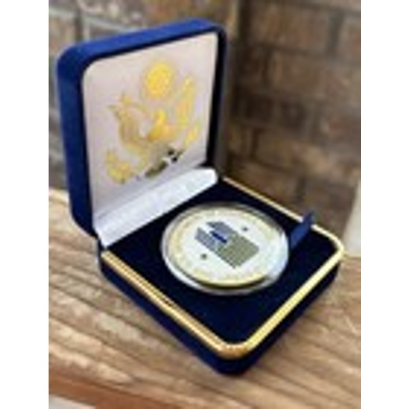 Department of Energy (DOE) Challenge Coin With Blue Velvet Case. Fast Shipping!