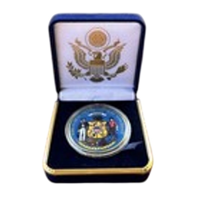 Department of Energy (DOE) Challenge Coin With Blue Velvet Case. Fast Shipping!