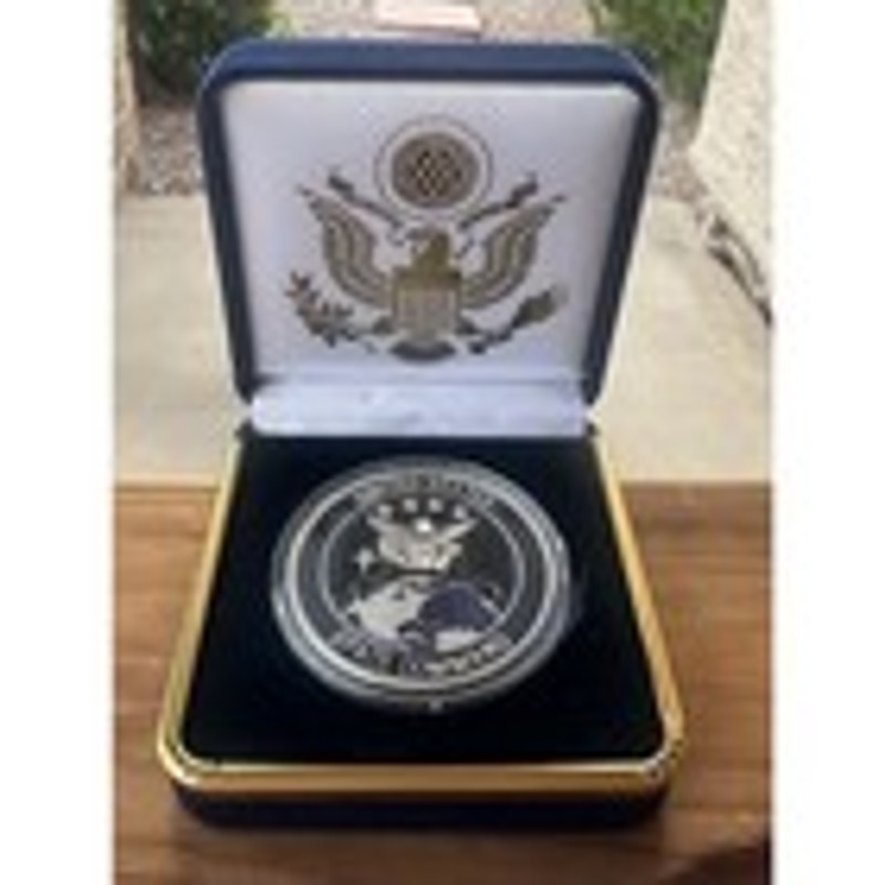 Department of Energy (DOE) Challenge Coin With Blue Velvet Case. Fast Shipping!