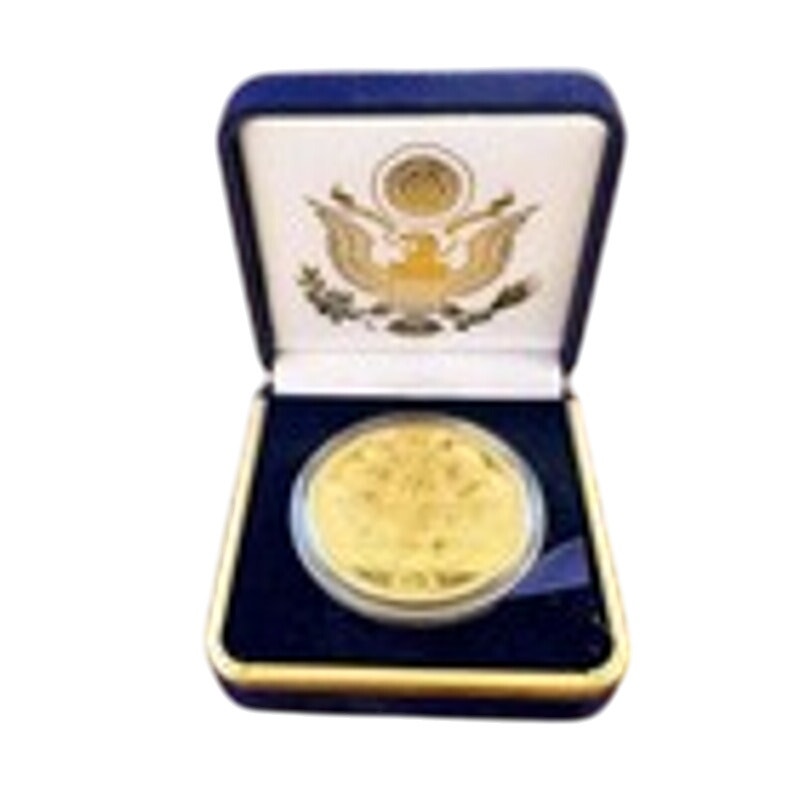 Department of Energy (DOE) Challenge Coin With Blue Velvet Case. Fast Shipping!