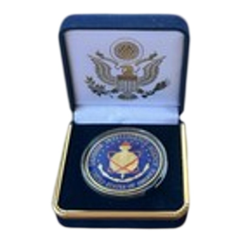 Department of Energy (DOE) Challenge Coin With Blue Velvet Case. Fast Shipping!