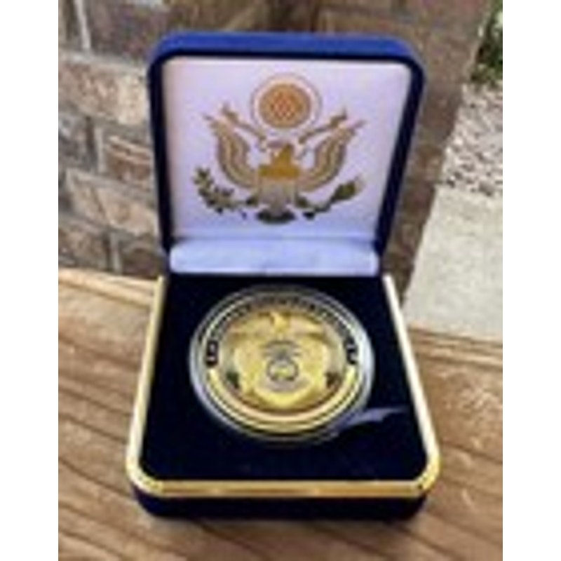 Department of Energy (DOE) Challenge Coin With Blue Velvet Case. Fast Shipping!