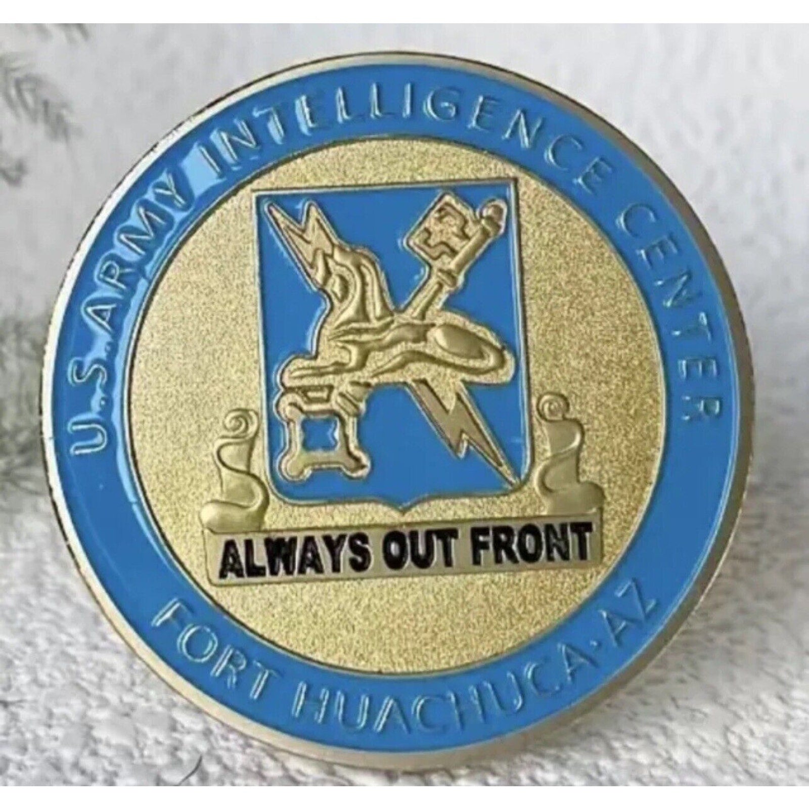 2pcs Army Rank Captain O-3 And Fort Huachuca  AZ intelligence school CHALLENGE COINS