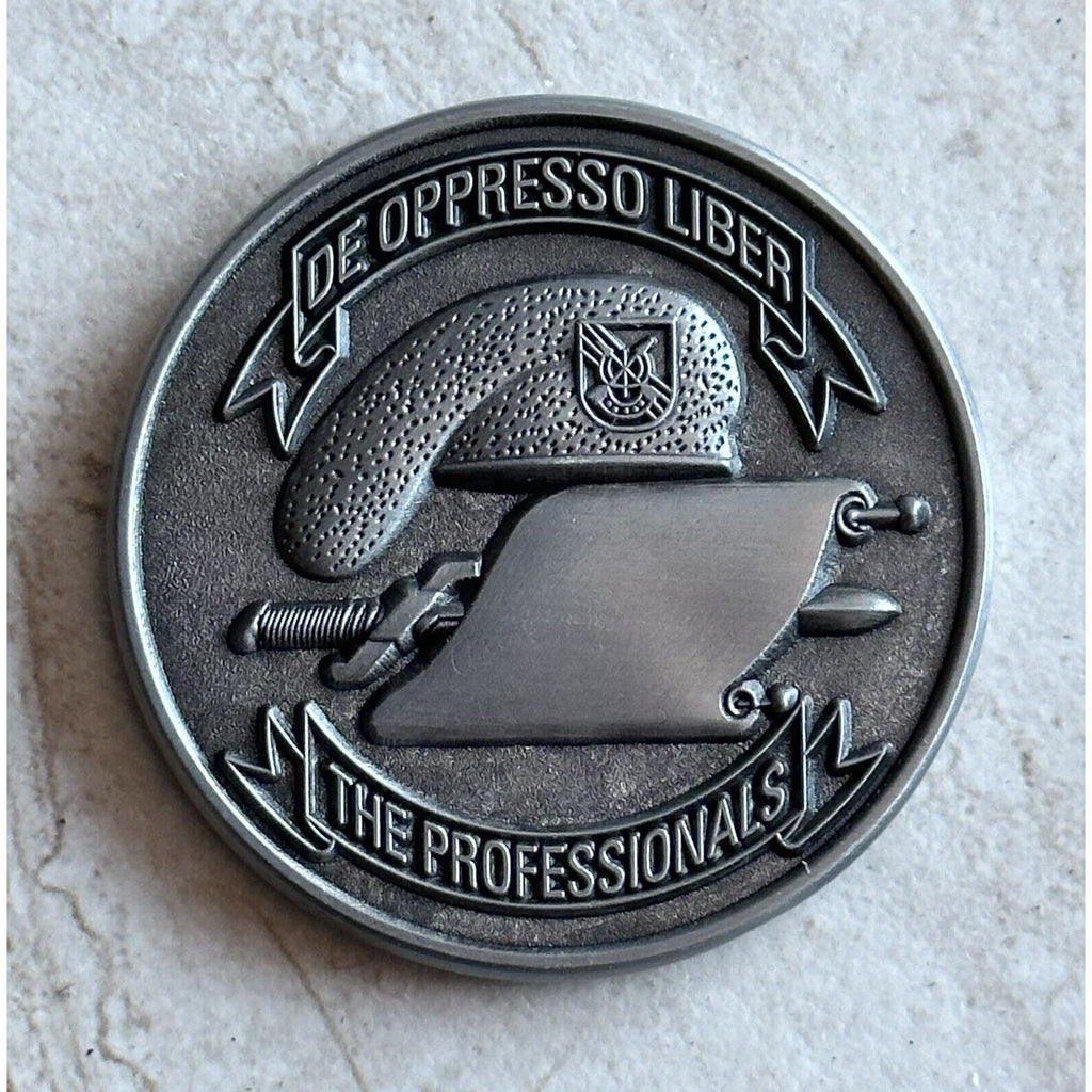 5TH GROUP Challenge Coin ARMY AIRBORNE SPECIAL FORCES "THE PROFESSIONALS" USA