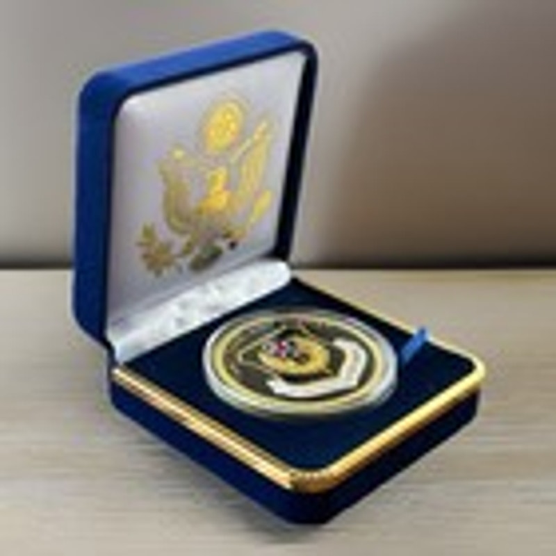 Department of Energy (DOE) Challenge Coin With Blue Velvet Case. Fast Shipping!