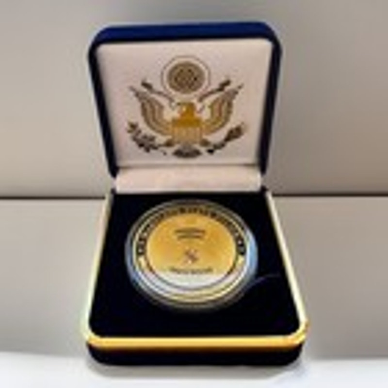 Department of Energy (DOE) Challenge Coin With Blue Velvet Case. Fast Shipping!