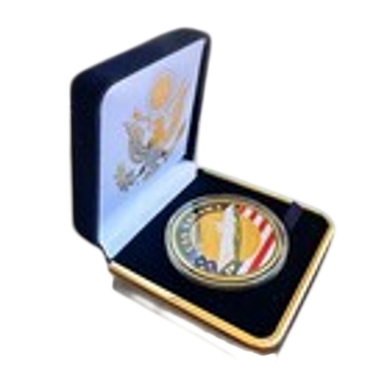 Department of Energy (DOE) Challenge Coin With Blue Velvet Case. Fast Shipping!