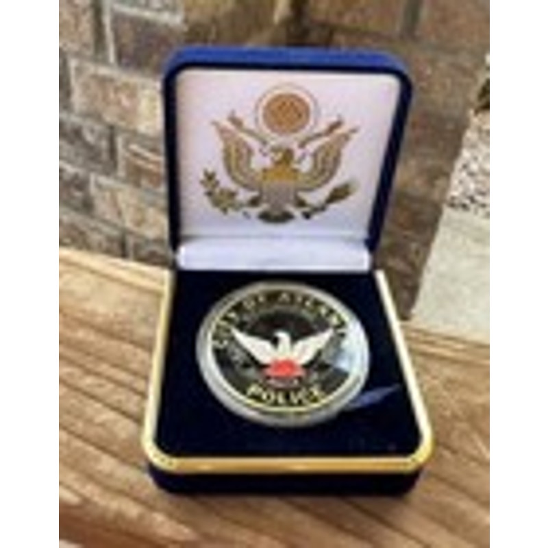 Department of Energy (DOE) Challenge Coin With Blue Velvet Case. Fast Shipping!