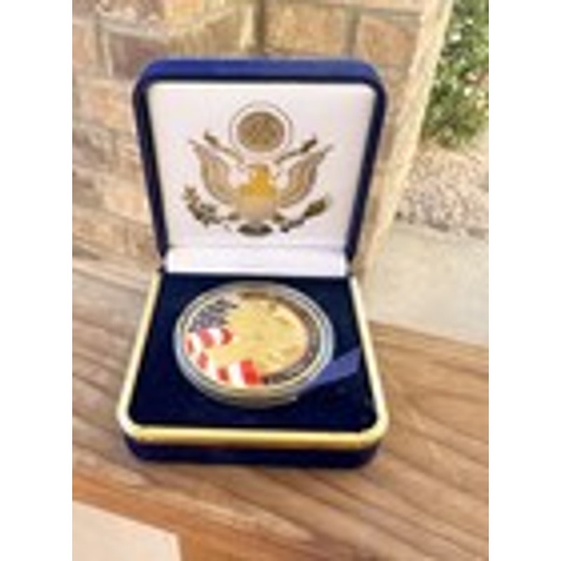 Department of Energy (DOE) Challenge Coin With Blue Velvet Case. Fast Shipping!