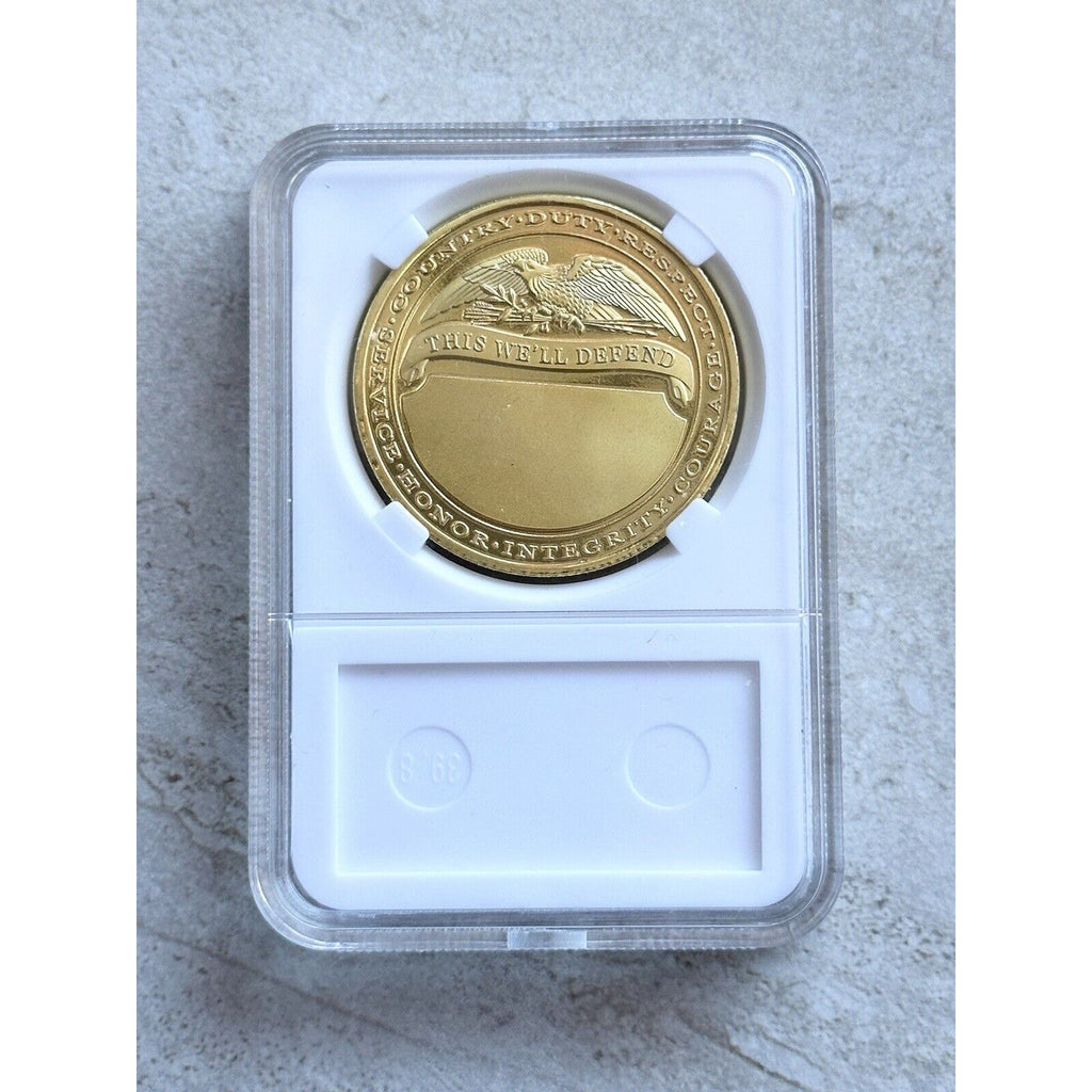 US ARMY INFANTRY Challenge Coin With Beautiful Case United We Stand
