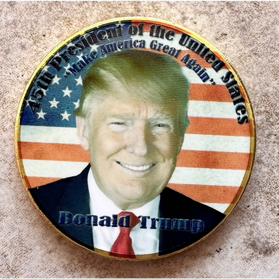 45th President DONALD J. TRUMP Challenge Coin With Blue Case. Fast Shipping
