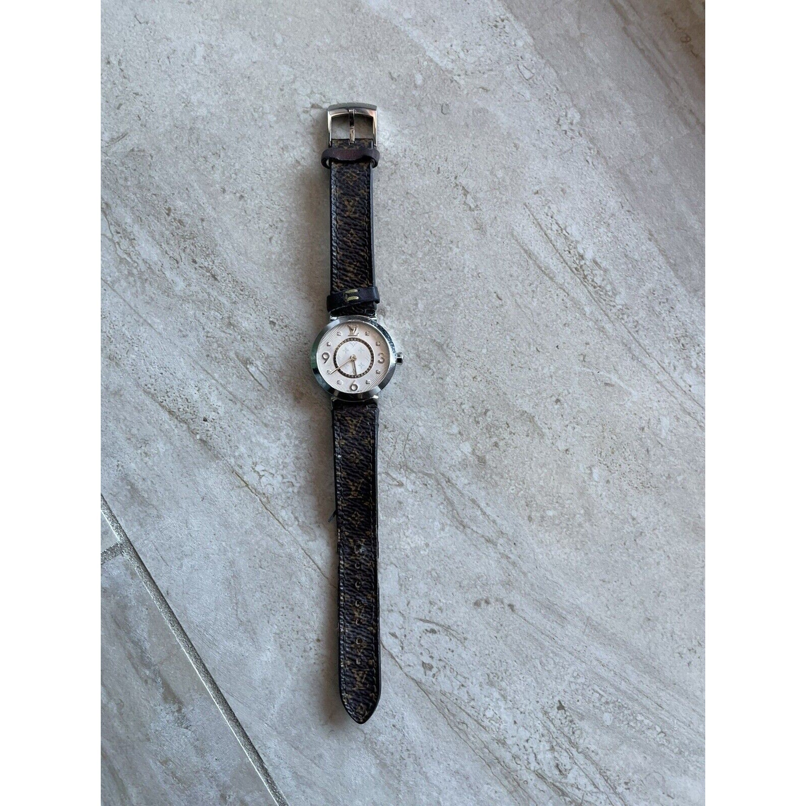 LOUIS VUITTON Tambour Slim Monogram, Quartz, 28mm, Stainless Steel Pre-owned