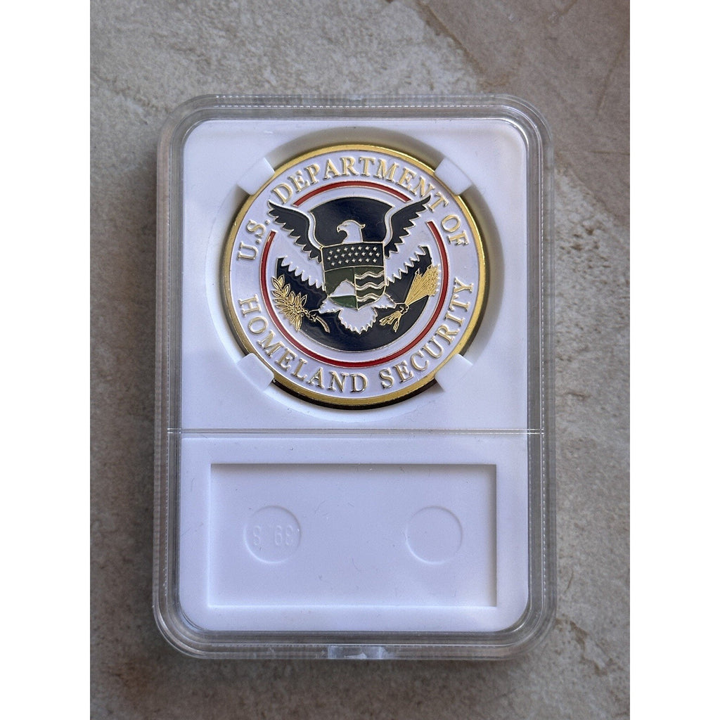 US IMMIGRATION & CUSTOMS ENFORCEMENT (ICE) OFFICER Challenge Coin with case
