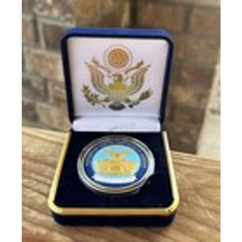 Department of Energy (DOE) Challenge Coin With Blue Velvet Case. Fast Shipping!