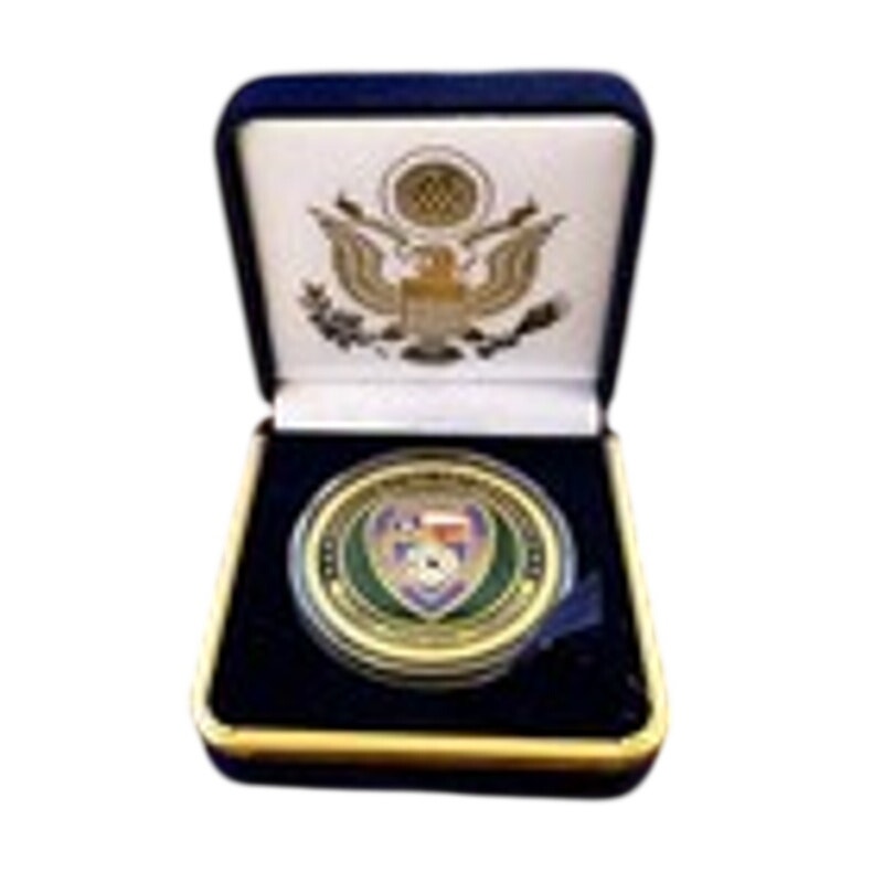 Department of Energy (DOE) Challenge Coin With Blue Velvet Case. Fast Shipping!
