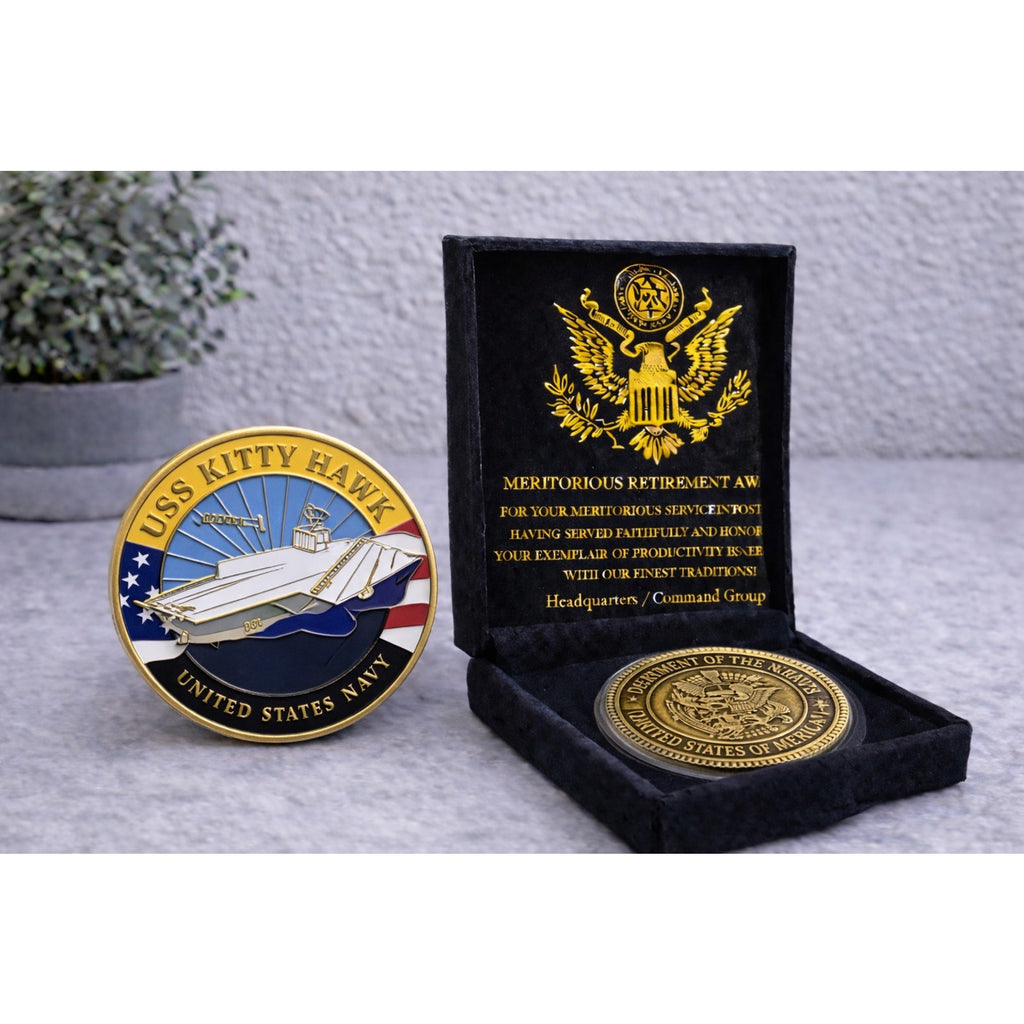 US NAVY - USS KITTY HAWK - CV-63 - With Velvet Case w/ Retirement Award