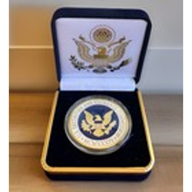 Department of Energy (DOE) Challenge Coin With Blue Velvet Case. Fast Shipping!