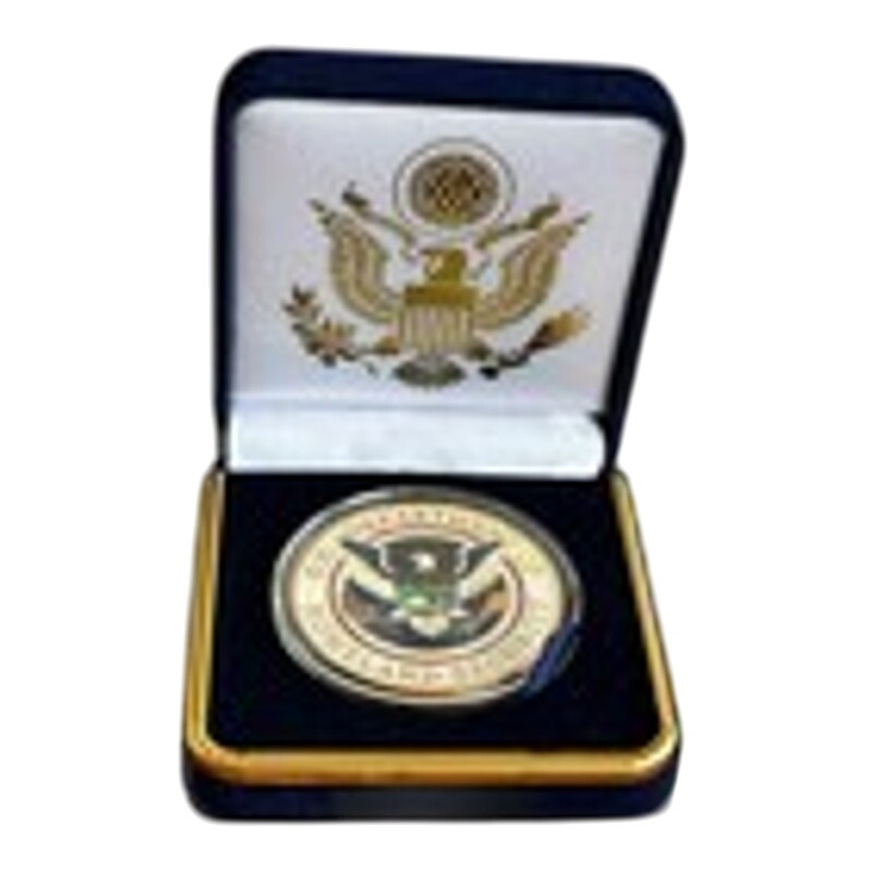 Department of Energy (DOE) Challenge Coin With Blue Velvet Case. Fast Shipping!