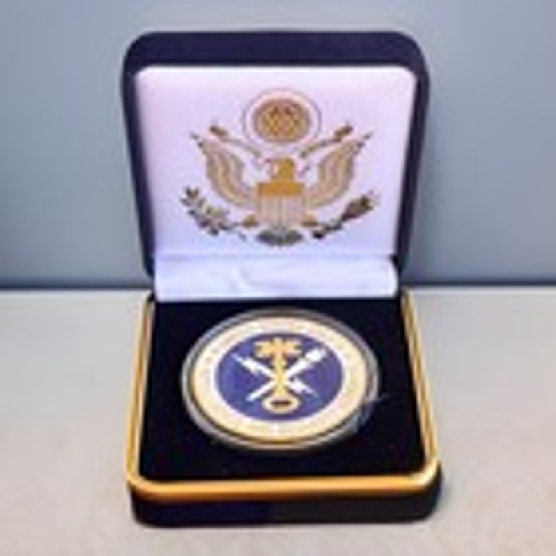 Department of Energy (DOE) Challenge Coin With Blue Velvet Case. Fast Shipping!