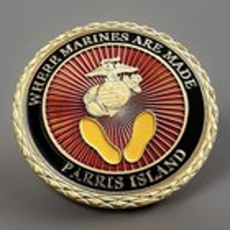 PARRIS ISLAND - USMC RECRUIT DEPOT Challenge Coin USMC Retirement Award.