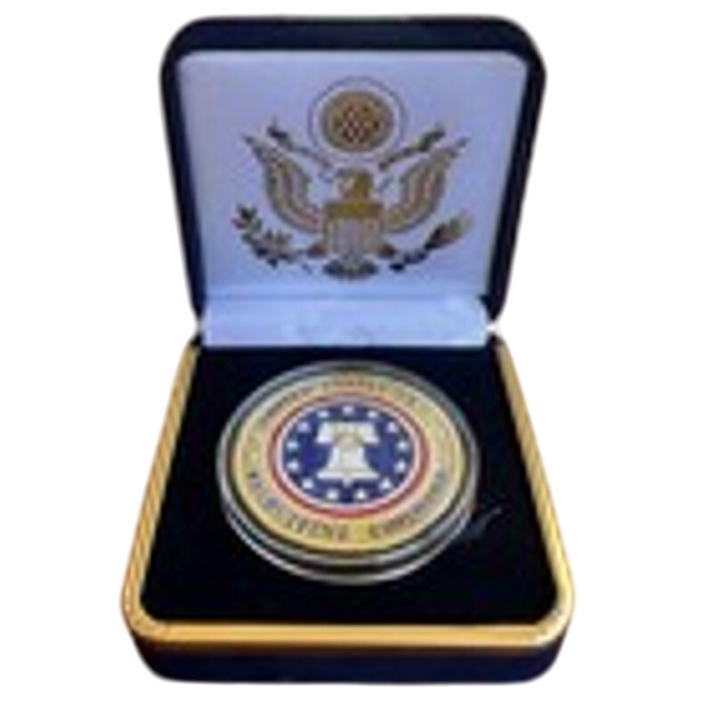 Department of Energy (DOE) Challenge Coin With Blue Velvet Case. Fast Shipping!