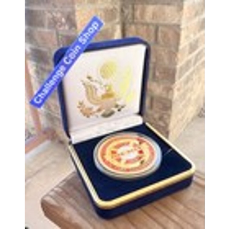 SEATTLE Fire Department Challenge Coin With Blue Velvet Case. Fast Shipping!