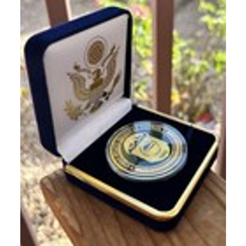 Department of Energy (DOE) Challenge Coin With Blue Velvet Case. Fast Shipping!