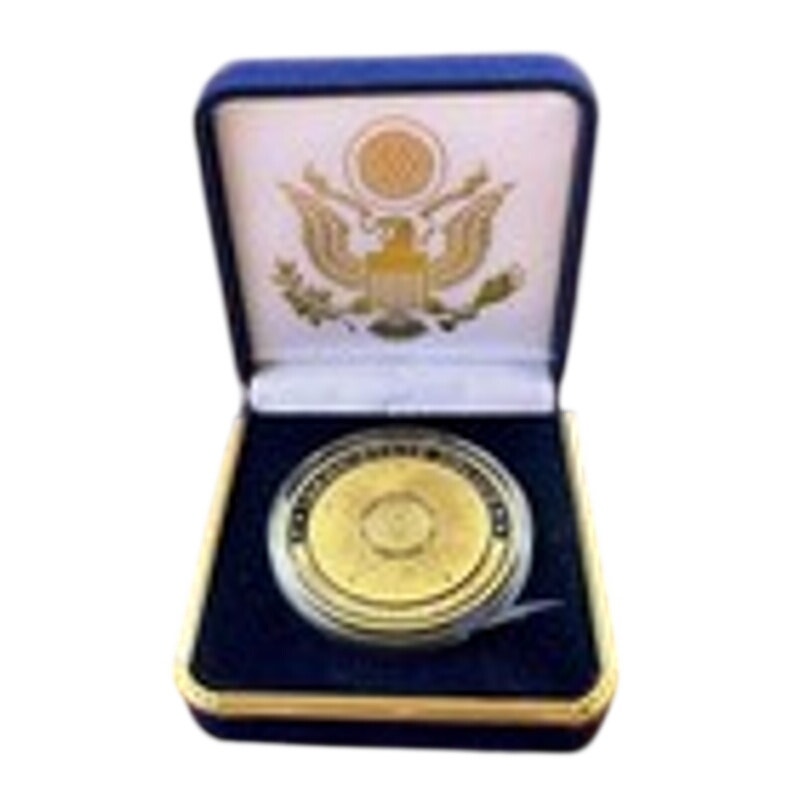 Department of Energy (DOE) Challenge Coin With Blue Velvet Case. Fast Shipping!