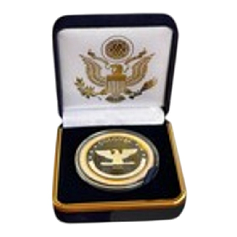 Department of Energy (DOE) Challenge Coin With Blue Velvet Case. Fast Shipping!